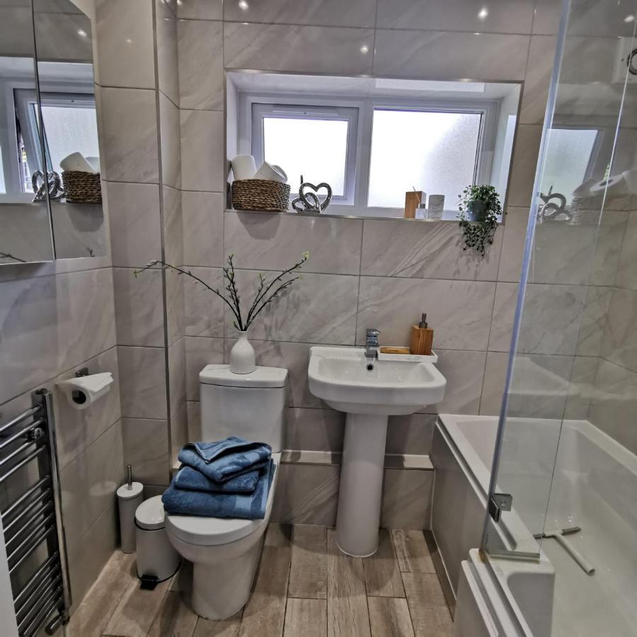 Hale Lodge Лондон Экстерьер фото