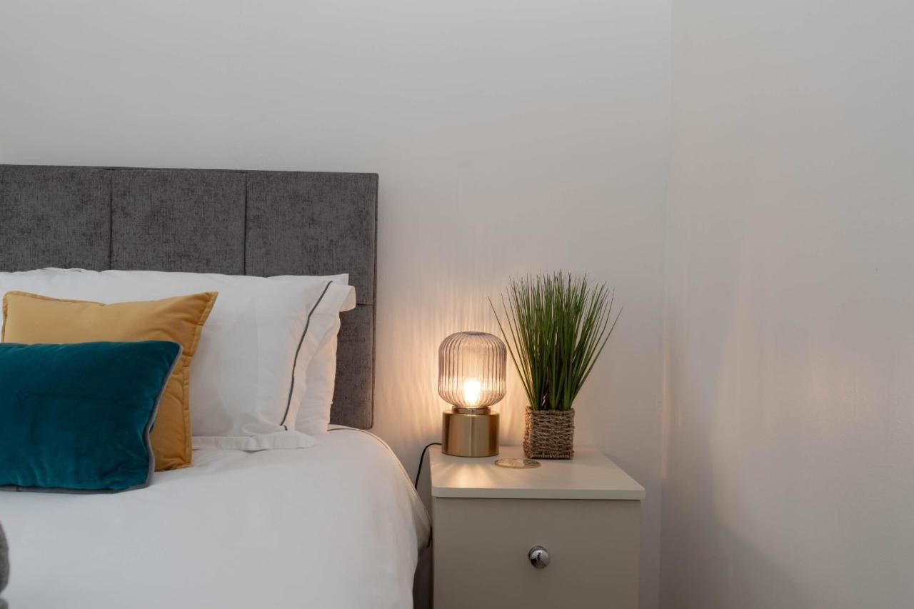 Hale Lodge Лондон Экстерьер фото